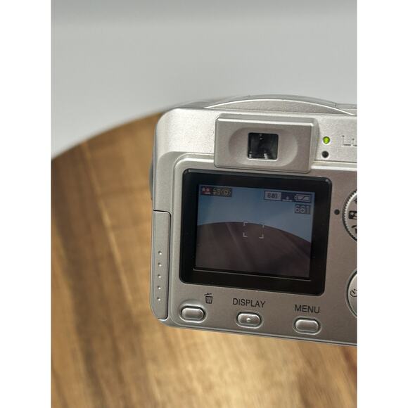 Panasonic Lumix DMC-LC50 Digital Camera 3.2MP 3X Zoom Leica Boxed w/ acc WORKS - Picture 3 of 16